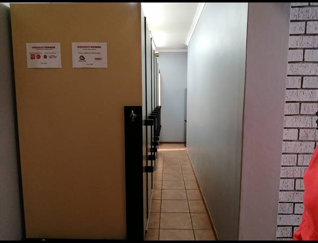 436M² OFFICE FOR SALE IN RUSTENBURG CENTRAL